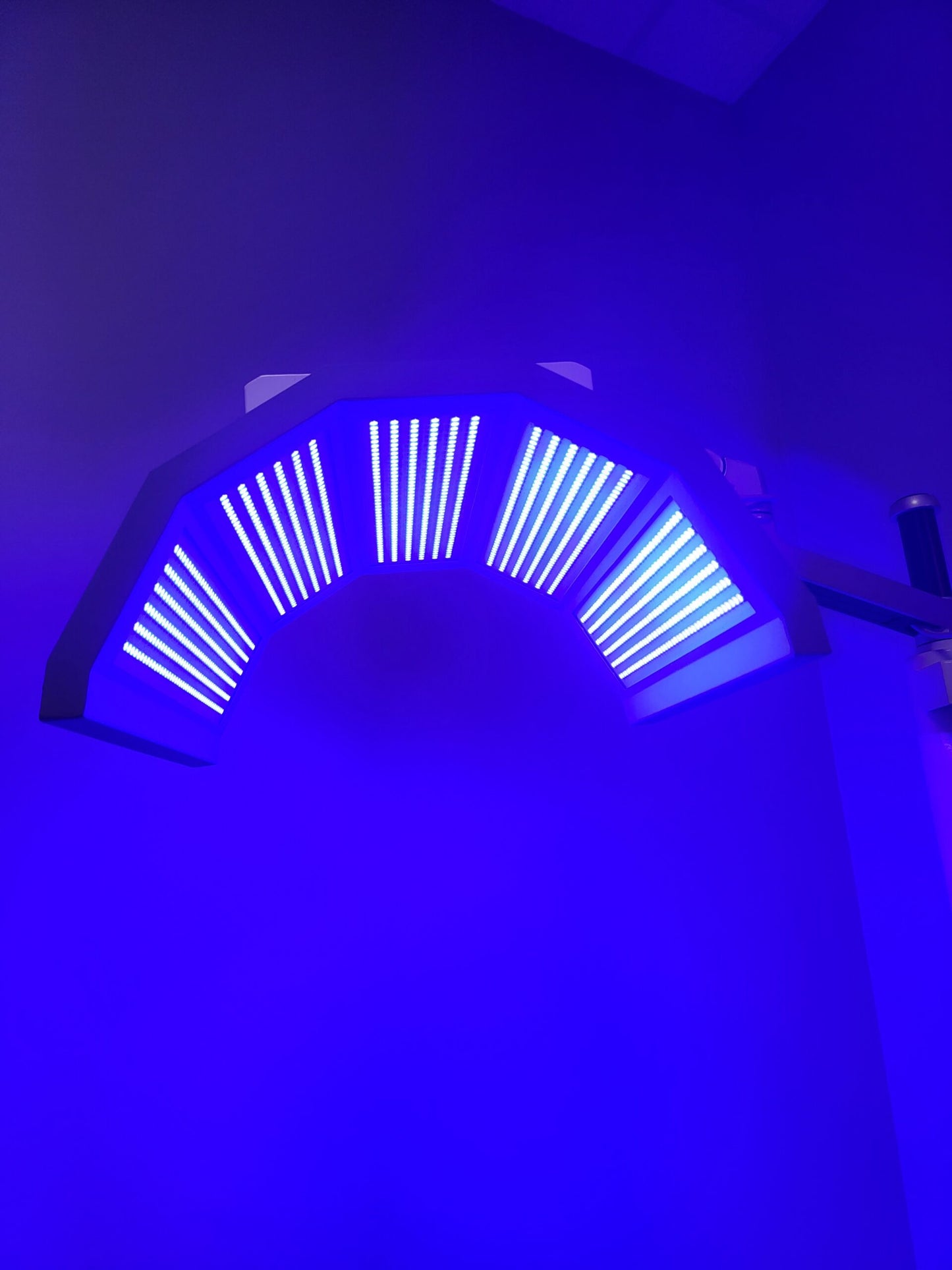 DermaMend Light Therapy Laser | Professional LED & Photobiomodulation